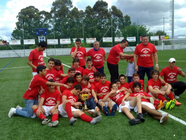 Foto San Martin campeon cadete  2011-2012
