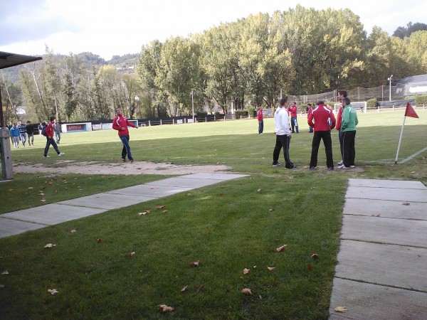 Foto llegada jugadores leiro