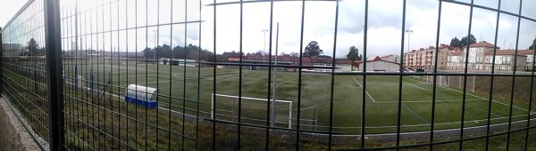 Foto campo uceira carballiño