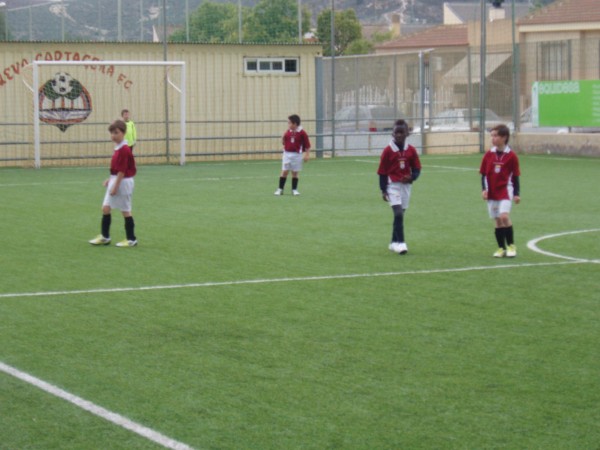 Foto QUE GRANDES SON ESTOS NIÑOS K COMEN?