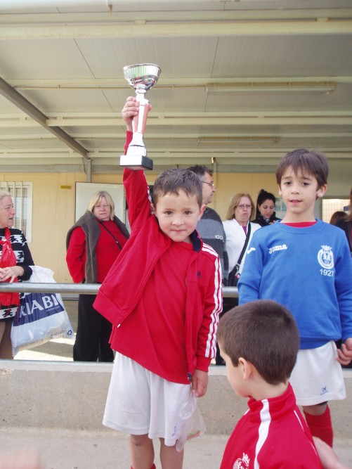 Foto ALONSO CON LA COPA