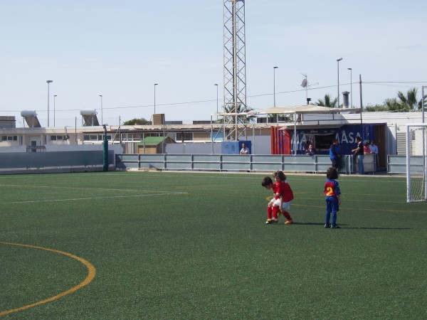 Foto JESUS FELICITANDO A DANI POR SU 2º GOL