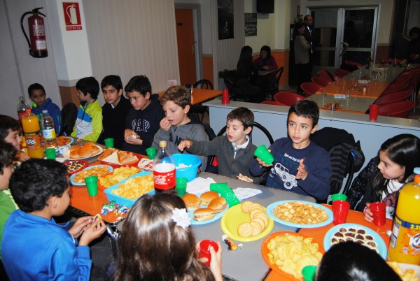 Foto Plantilla y amigos