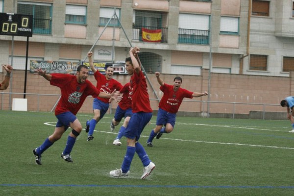 Foto Gol do ascenso!