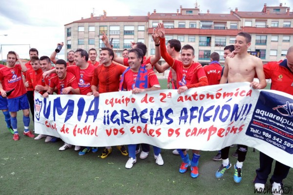 Foto Umia CF : Unha gran familia.